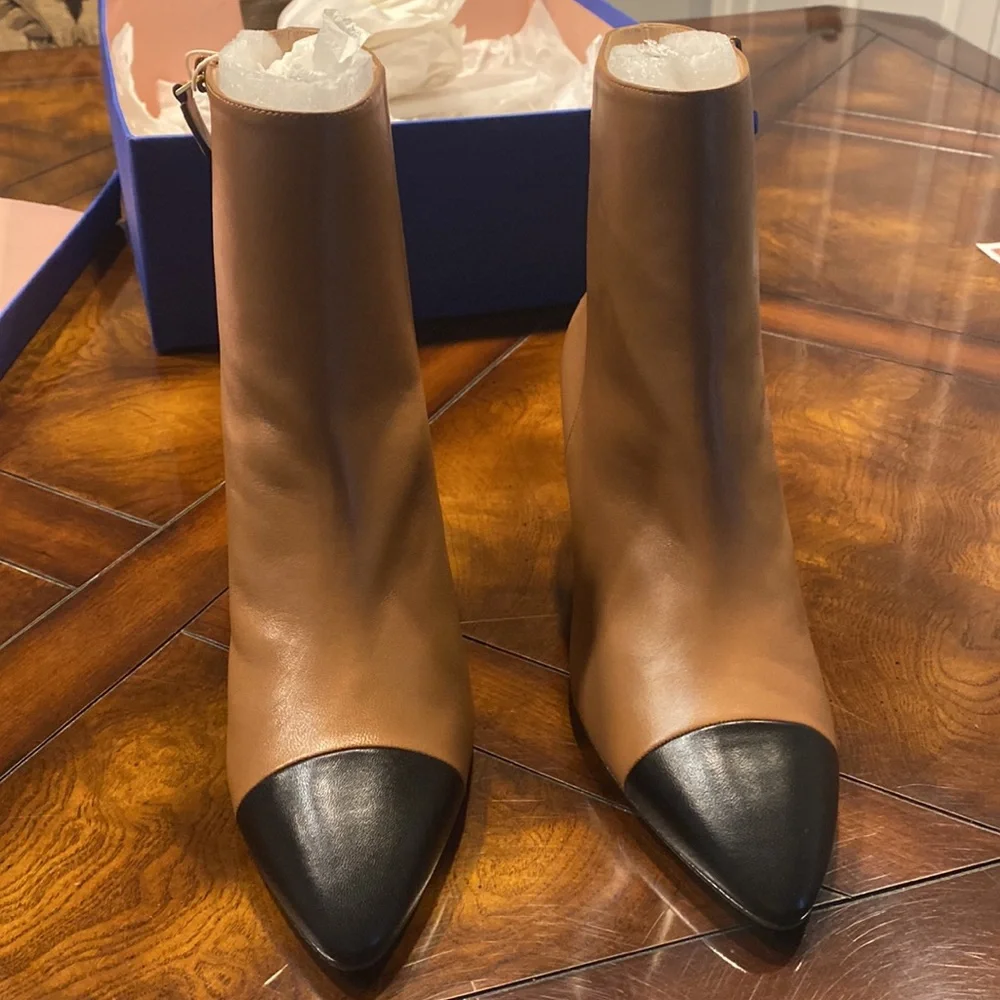 Brand New Stuart Weitzman Milla 60 Leather Bootie in Dark Tan - Picture 14 of 15